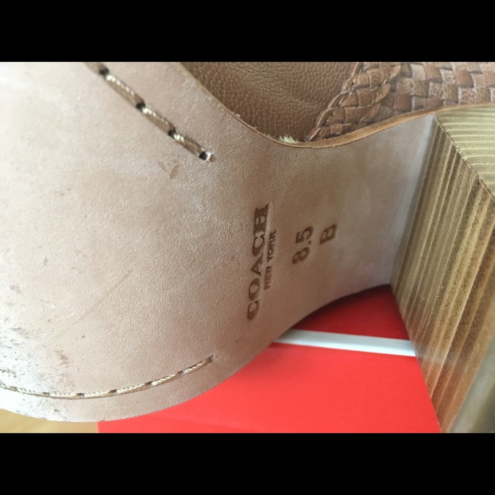 Barley worn Coach Heidi distress leather booties - Picture 7 of 8